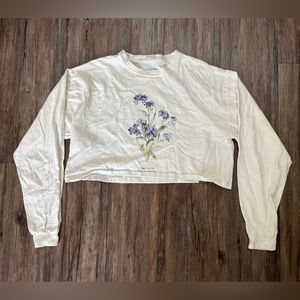 Brandy Melville Long Sleeve Crop Top